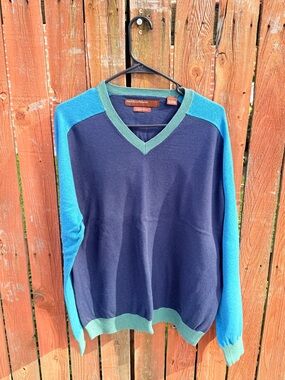 Perry Ellis Navy & Teal V-Neck Colorblock Sweater